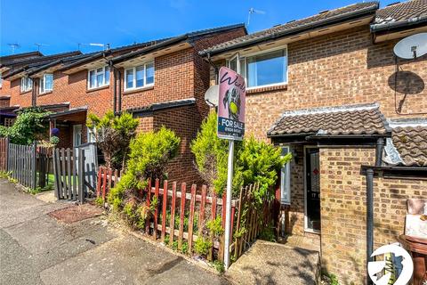 2 bedroom terraced house for sale, Oliver Close, Chatham, Kent, ME4