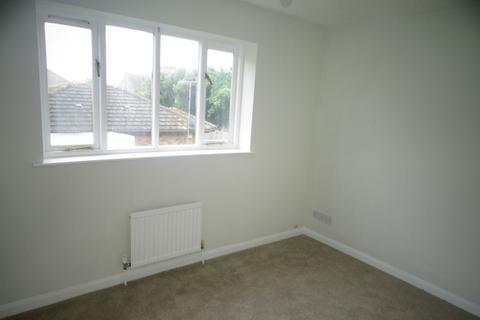 14 Squires Walk, Ashford, TW15 1TS