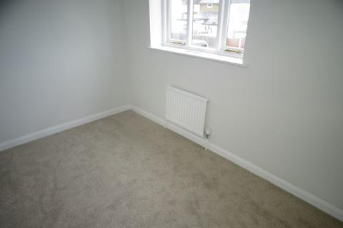 14 Squires Walk, Ashford, TW15 1TS
