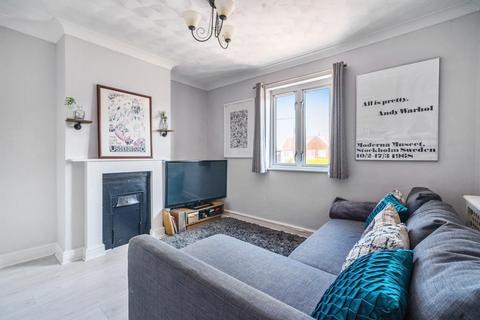 1 bedroom maisonette for sale, Penn,  High Wycombe,  Buckinghamshire,  HP10