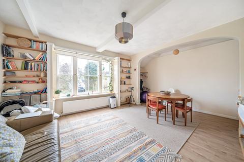 1 bedroom flat for sale, Cheriton Road, Winchester, Hampshire, SO22