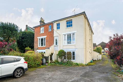 1 bedroom flat for sale, Cheriton Road, Winchester, Hampshire, SO22