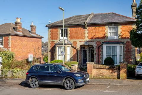 1 bedroom flat for sale, Cheriton Road, Winchester, Hampshire, SO22