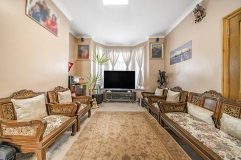 40 Conway Road, London, SE18 1AH