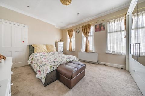 40 Conway Road, London, SE18 1AH