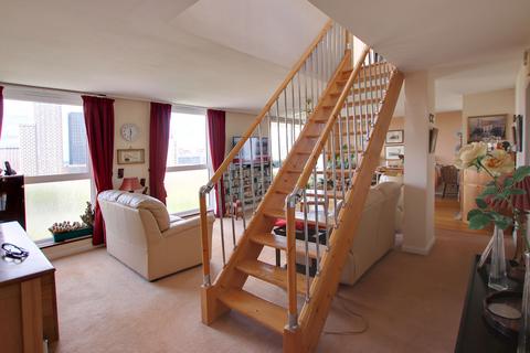 4 bedroom penthouse for sale, Maybourne Grange, Park Hill