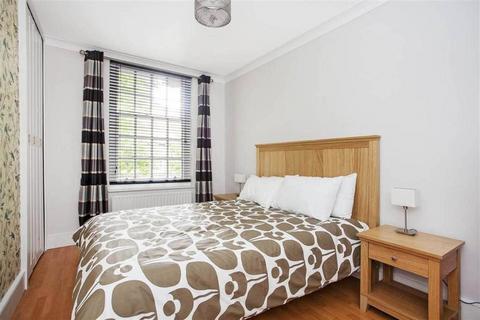 1 bedroom flat for sale, Stubbs House, Pimlico, London, SW1P