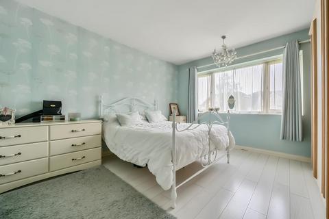 2 bedroom maisonette for sale, Edgware,  Middlesex,  HA8