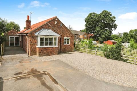 3 bedroom detached bungalow for sale, West Moor Lane, York YO61