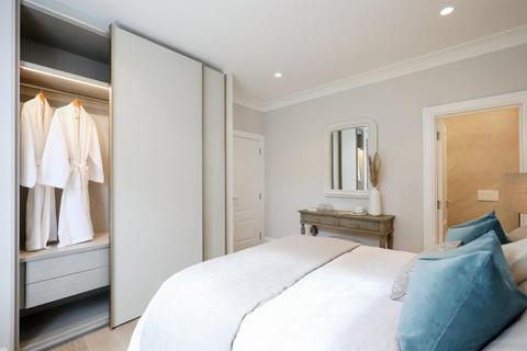 3 bedroom duplex for sale, Kensington Park Road, Notting Hill W11