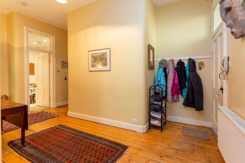 2 bedroom flat for sale, 14/4 Craighall Crescent, Edinburgh EH6 4RY