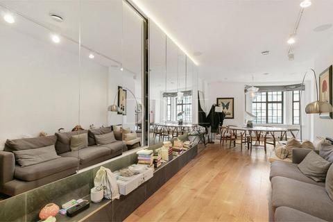 3 bedroom apartment for sale, Cockspur Street, London, SW1Y