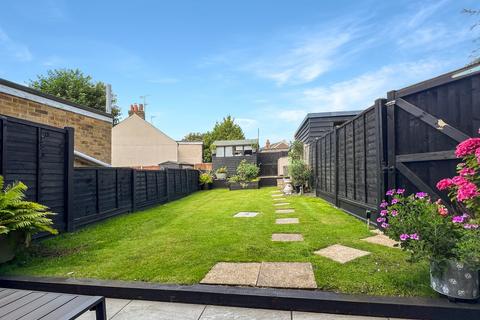 67 Braintree Road, Witham, CM8 2DB