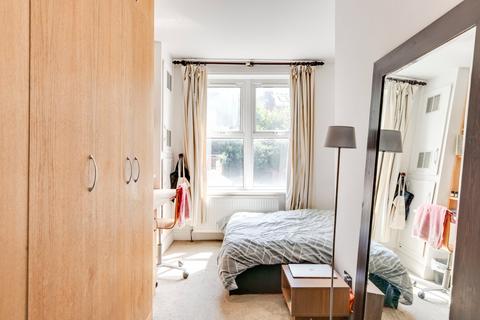 3 bedroom apartment for sale, West End Lane, West Hampstead