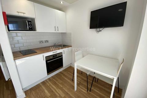 Studio to rent, Frederick Road, Salford M6