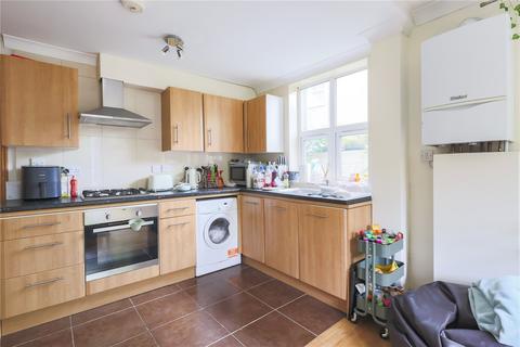 3 bedroom apartment to rent, Tooting Bec Road, Tooting, London, SW17