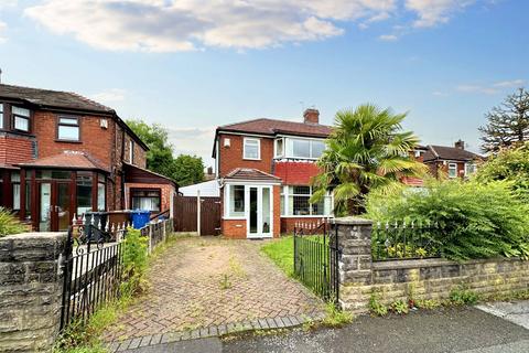 3 bedroom semi-detached house for sale, Windsor Avenue, Whitefield, M45