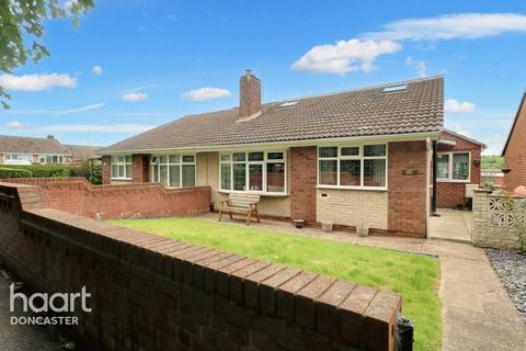 3 bedroom semi-detached bungalow for sale, Woodsett Walk, Conisbrough, Doncaster