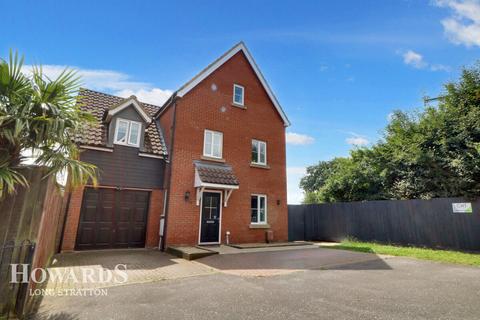 4 bedroom detached house for sale, Lime Tree Avenue, Norwich