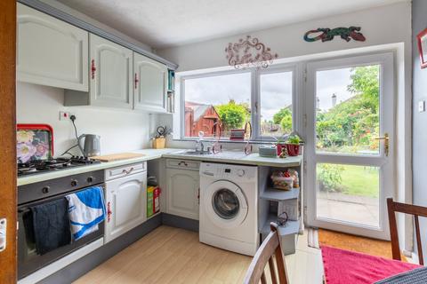 3 bedroom semi-detached house for sale, Stainburn Avenue, Worcester, Worcestershire, WR2