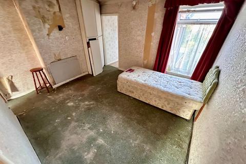74 Pinegrove Road, Southampton, SO19 2PR