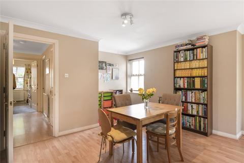 Flat 1, 68 Stainton Road, London, SE6 1AR