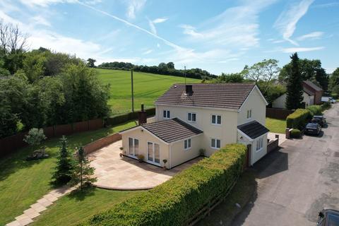 4 bedroom detached house for sale, Caldicot NP26