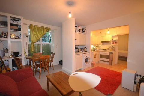 1 bedroom flat to rent, Chiswick High Road, Chiswick, Chiswick