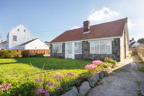 Route De La Maladerie, St. Saviour, Guernsey