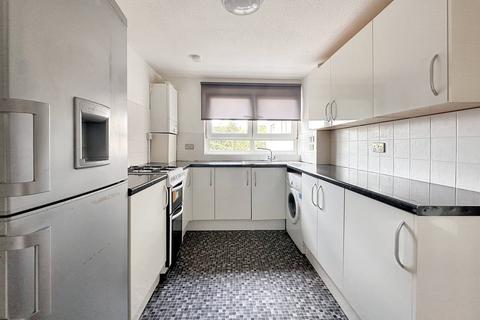 2 bedroom flat to rent, Imperial Drive, Airdrie ML6