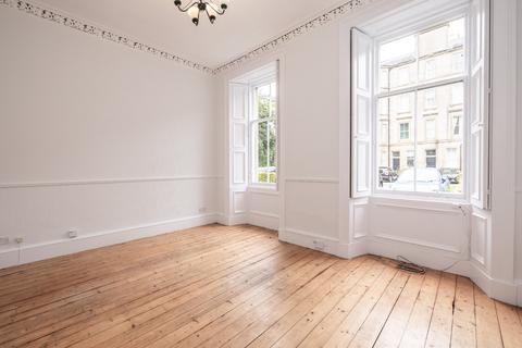 2 bedroom flat for sale, East London Street, East New Town, Edinburgh, EH7