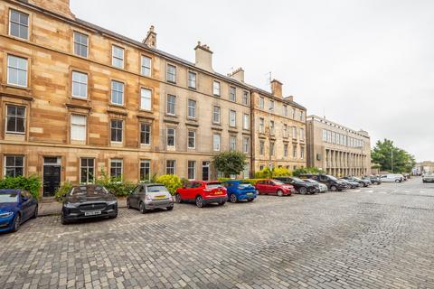 2 bedroom flat for sale, East London Street, East New Town, Edinburgh, EH7