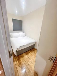 2 bedroom flat to rent, Chester Road, London N17