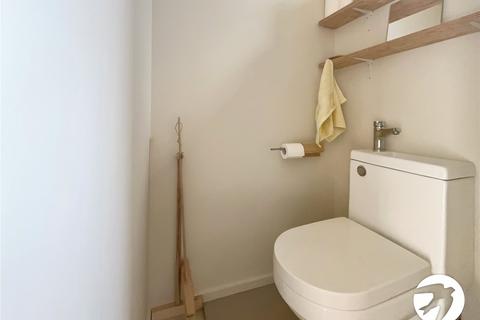 41 Holcombe Road, Rochester, ME1 2HX