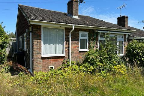 2 bedroom semi-detached bungalow to rent, Greenacres, Westfield, Hastings, TN35