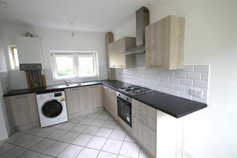 3 bedroom terraced house to rent, Wellington Place, Coatbridge