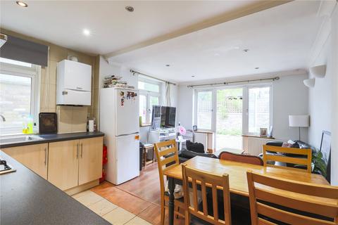 3 bedroom apartment to rent, Tooting Bec Road, Tooting, London, SW17