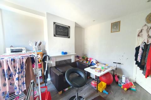 2 bedroom terraced house for sale, Tooting, SW17