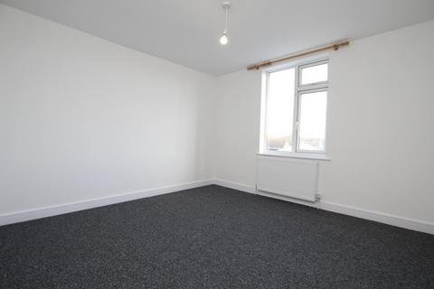 2 bedroom maisonette to rent, First Floor Flat, Horfield BS7