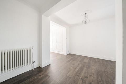 40 Heathfield Road, Keston, BR2 6BE