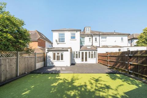 40 Heathfield Road, Keston, BR2 6BE
