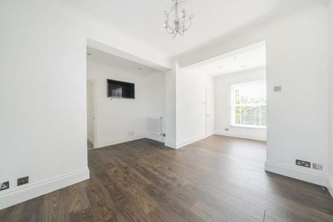 40 Heathfield Road, Keston, BR2 6BE