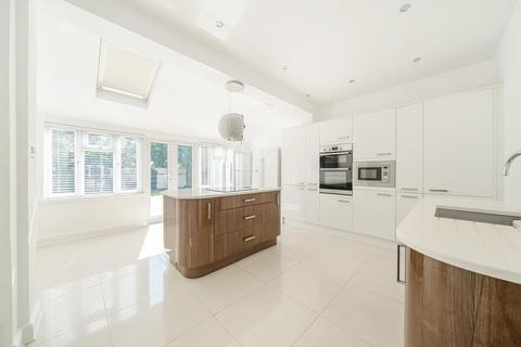 40 Heathfield Road, Keston, BR2 6BE