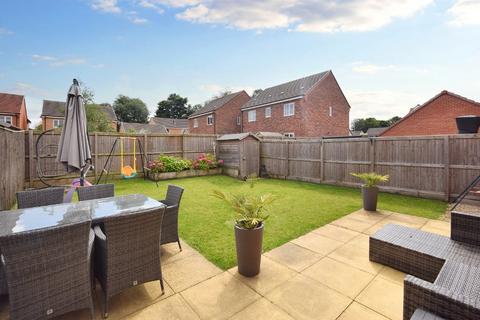 6 The Fouracres, Wakefield, WF1 4FJ