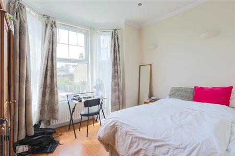 Tooting Bec Road, Tooting, London, SW17