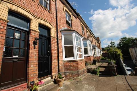 2 bedroom terraced house to rent, Rosebery Terrace, Bristol BS8