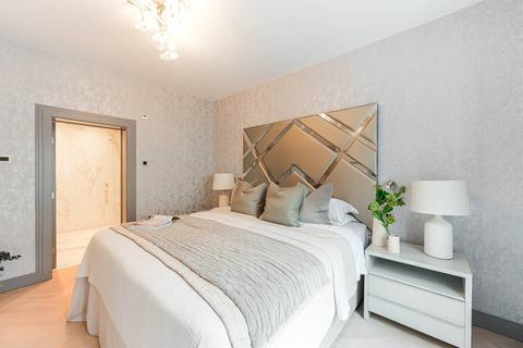 2 bedroom flat to rent, Chesham Street, Belgravia, London, SW1X