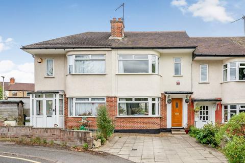 2 bedroom terraced house to rent, Linden Close, Ruislip Manor, Ruislip, HA4