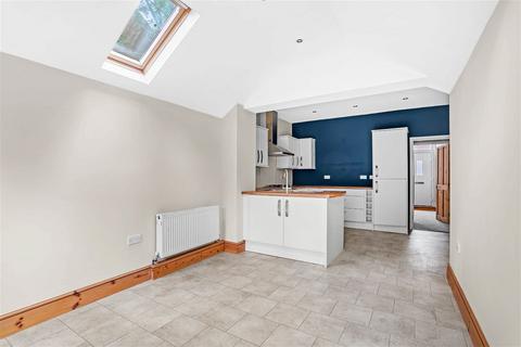 2 bedroom end of terrace house for sale, Lower Chestnut Street, Worcester, WR1 1PD