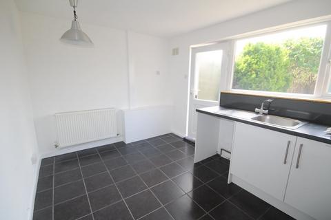 3 bedroom end of terrace house to rent, Station Road, Earls Barton, Northampton, NN6